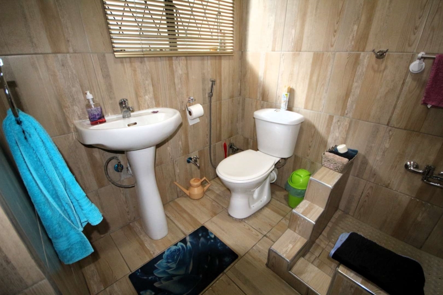 3 Bedroom Property for Sale in Actonville Gauteng