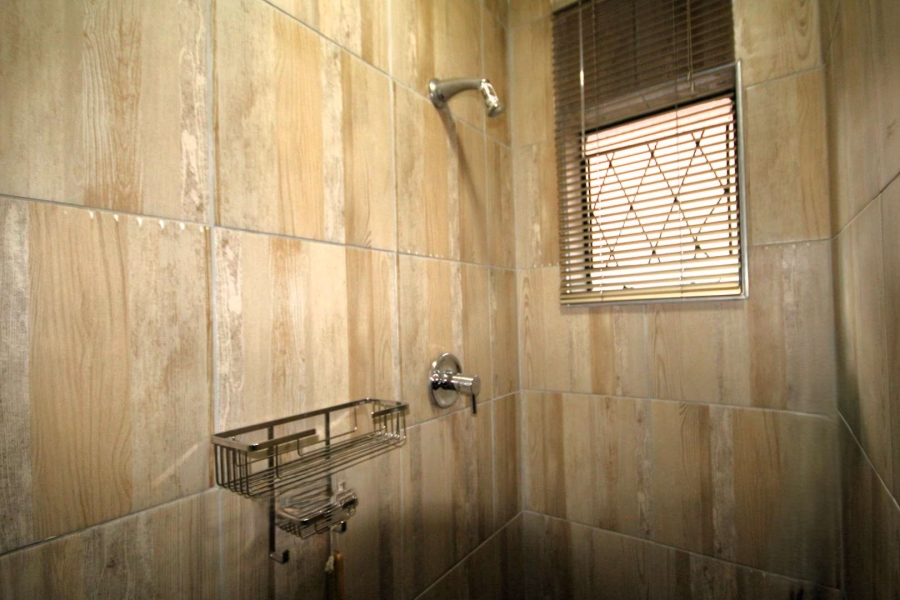 3 Bedroom Property for Sale in Actonville Gauteng