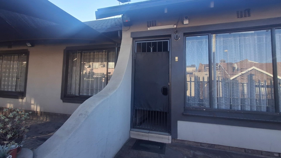 3 Bedroom Property for Sale in Actonville Gauteng