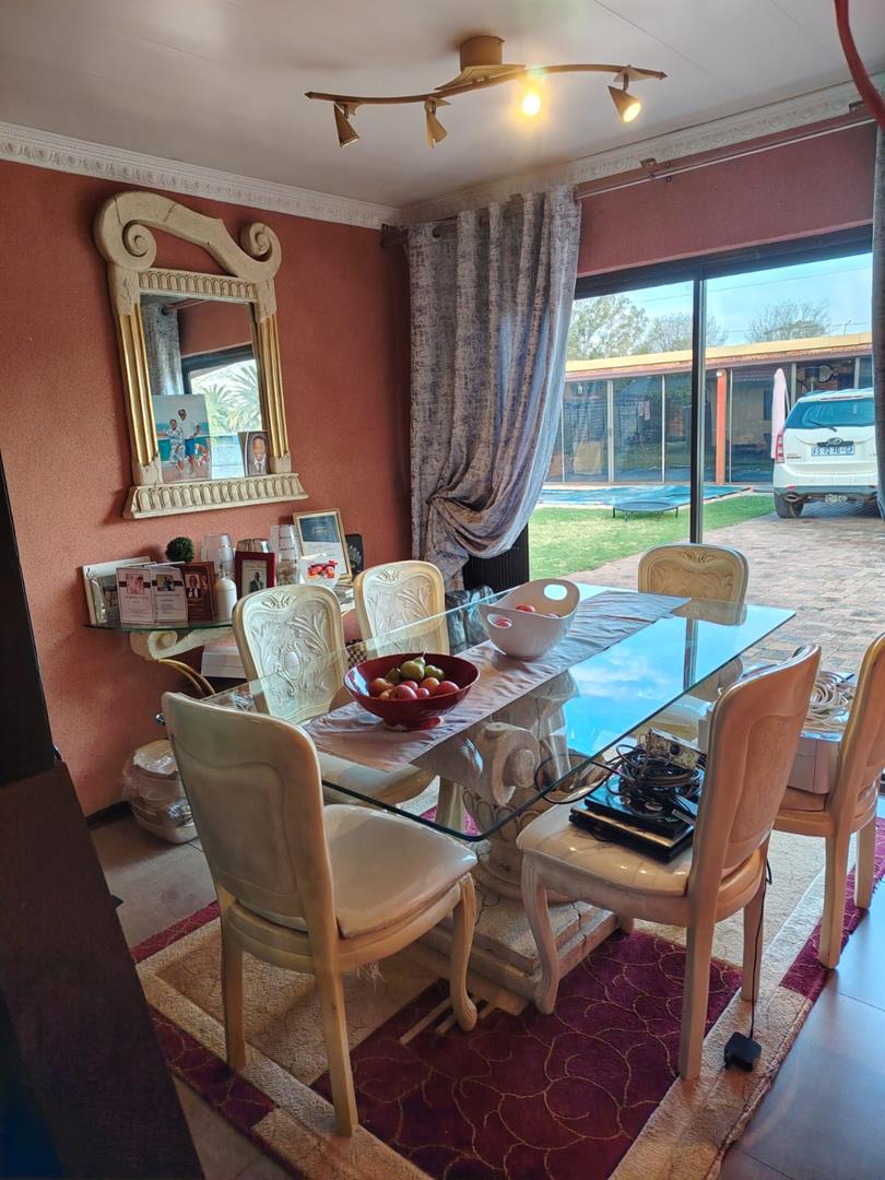 3 Bedroom Property for Sale in Bakerton Gauteng