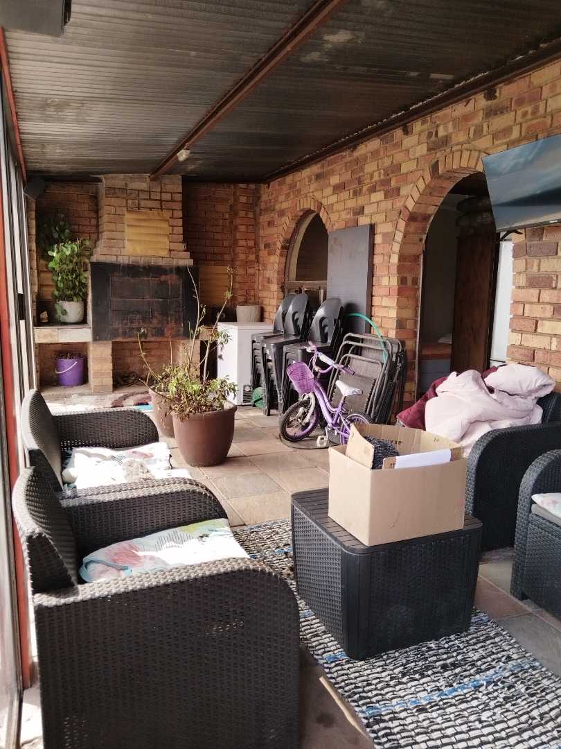3 Bedroom Property for Sale in Bakerton Gauteng