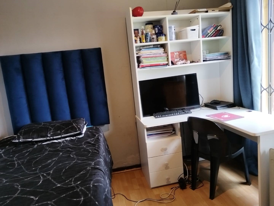 3 Bedroom Property for Sale in Bakerton Gauteng