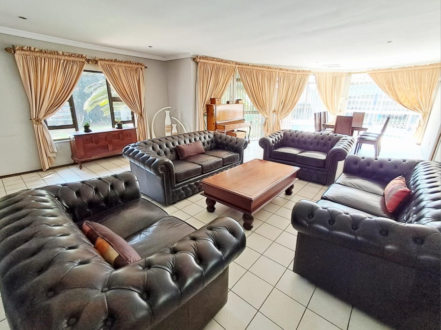 5 Bedroom Property for Sale in Albemarle Ext 2 Gauteng