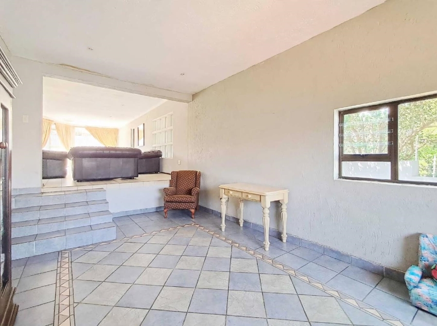 5 Bedroom Property for Sale in Albemarle Ext 2 Gauteng