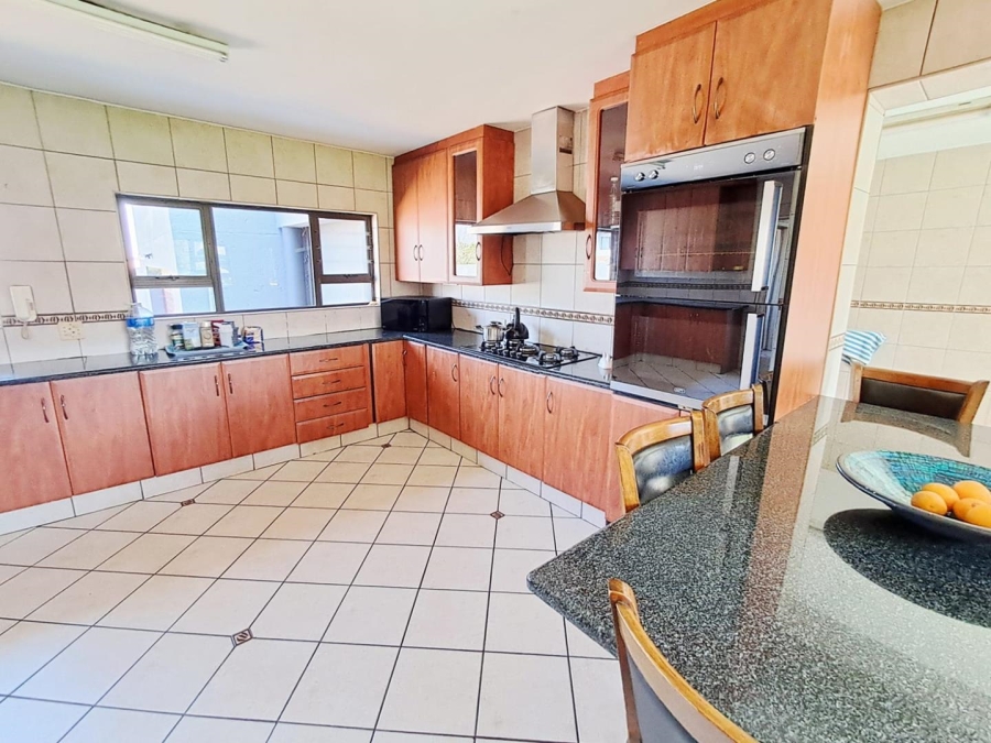 5 Bedroom Property for Sale in Albemarle Ext 2 Gauteng