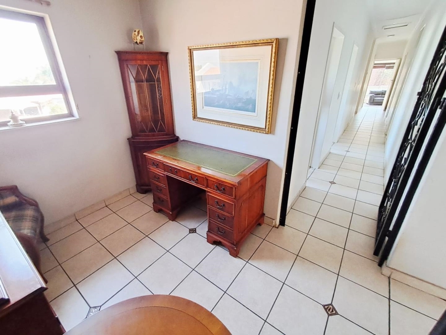 5 Bedroom Property for Sale in Albemarle Ext 2 Gauteng