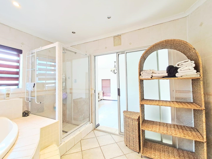 5 Bedroom Property for Sale in Albemarle Ext 2 Gauteng