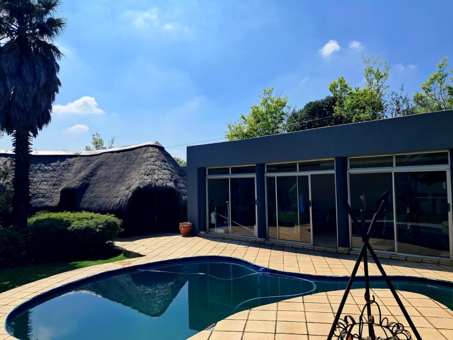 5 Bedroom Property for Sale in Albemarle Ext 2 Gauteng