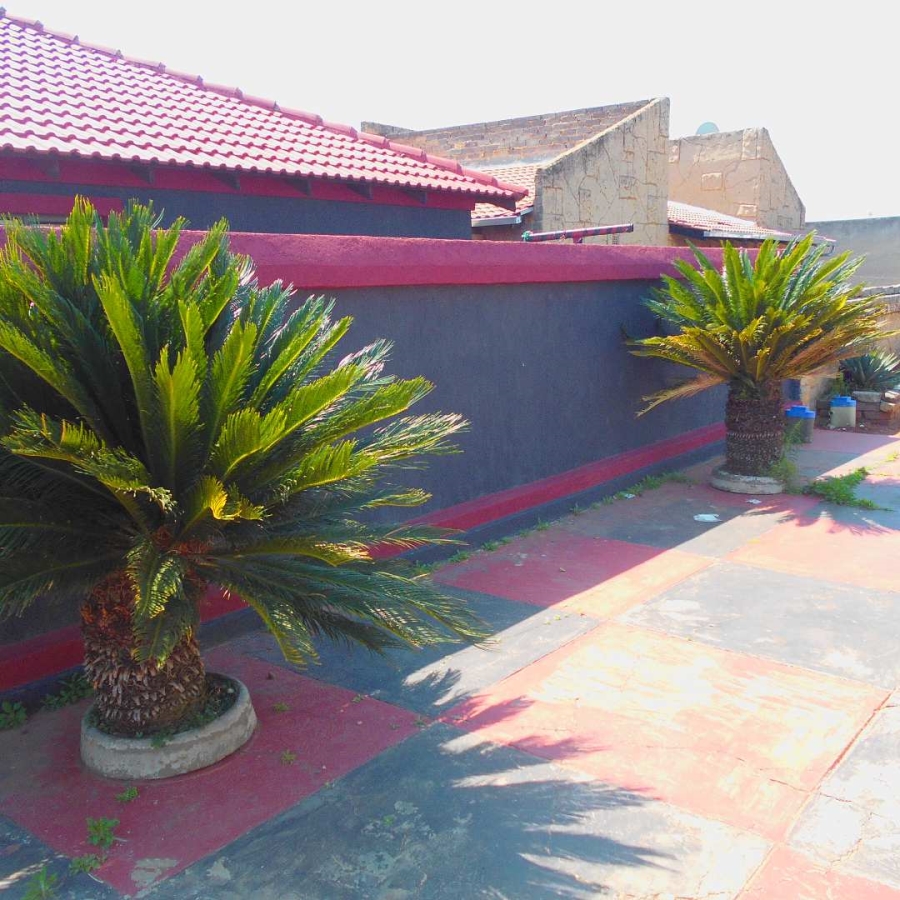 0 Bedroom Property for Sale in Siluma View Gauteng