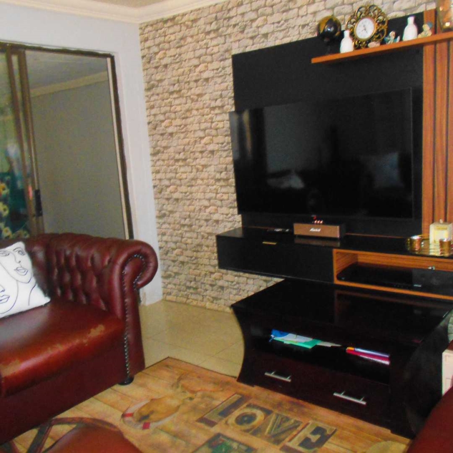 0 Bedroom Property for Sale in Siluma View Gauteng