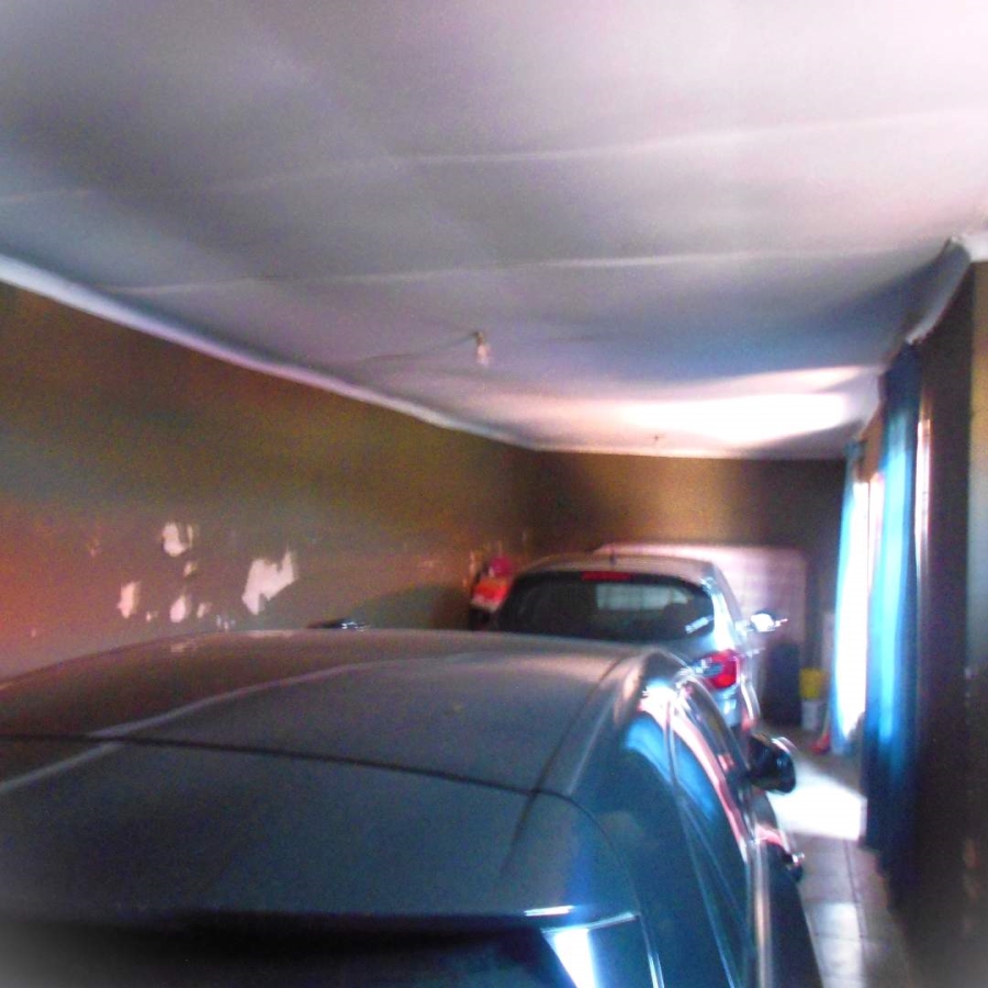 0 Bedroom Property for Sale in Siluma View Gauteng