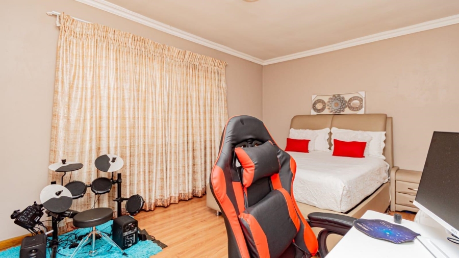 3 Bedroom Property for Sale in Elandshaven Gauteng