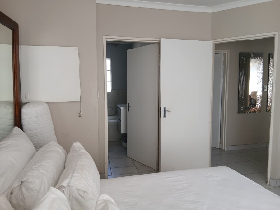 3 Bedroom Property for Sale in Elandspark Gauteng