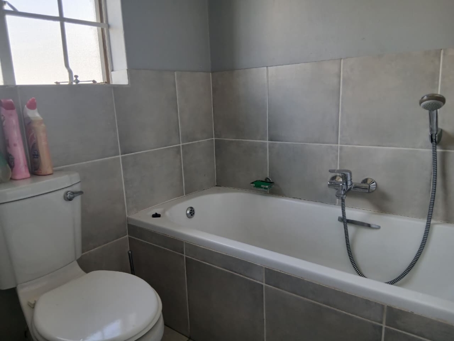3 Bedroom Property for Sale in Elandspark Gauteng