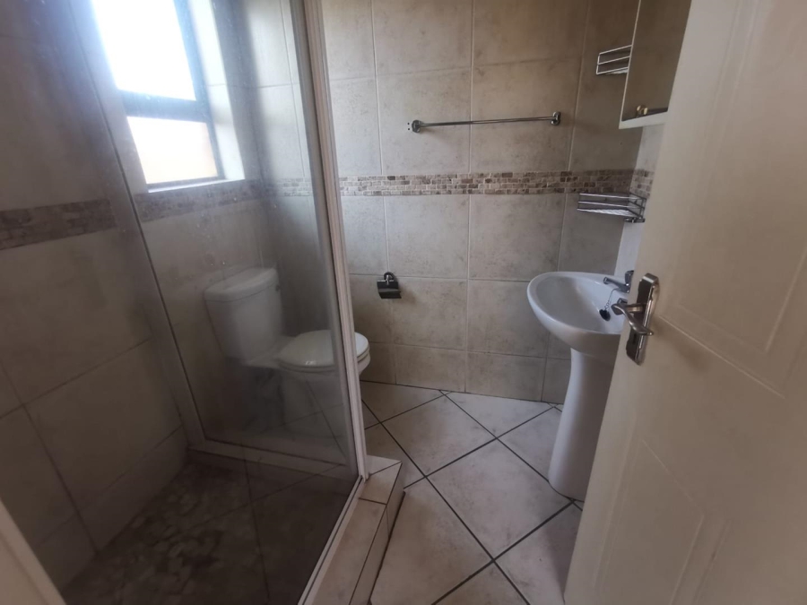 To Let 1 Bedroom Property for Rent in Albertsdal Gauteng