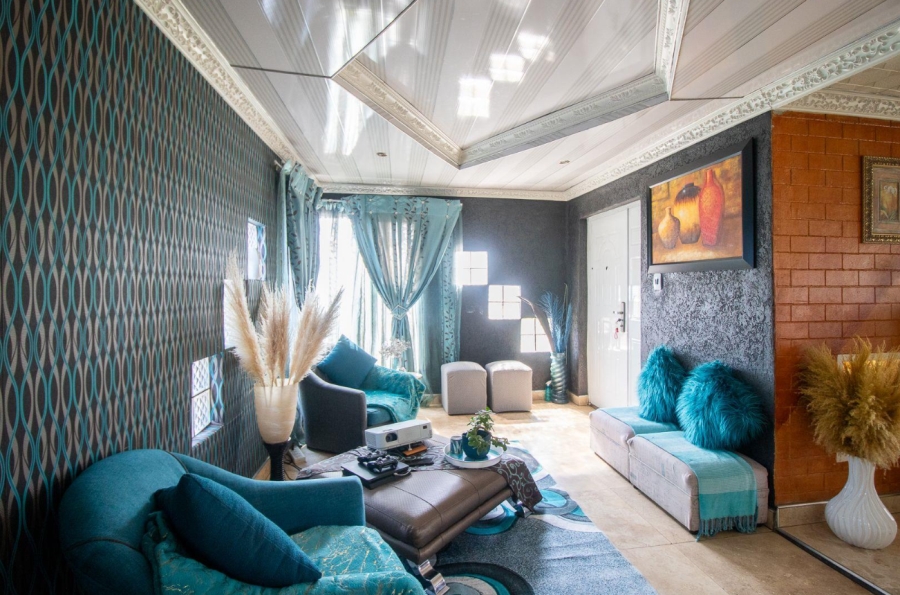 4 Bedroom Property for Sale in Alveda Park Gauteng
