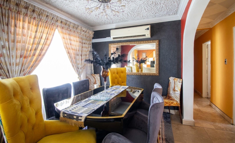 4 Bedroom Property for Sale in Alveda Park Gauteng