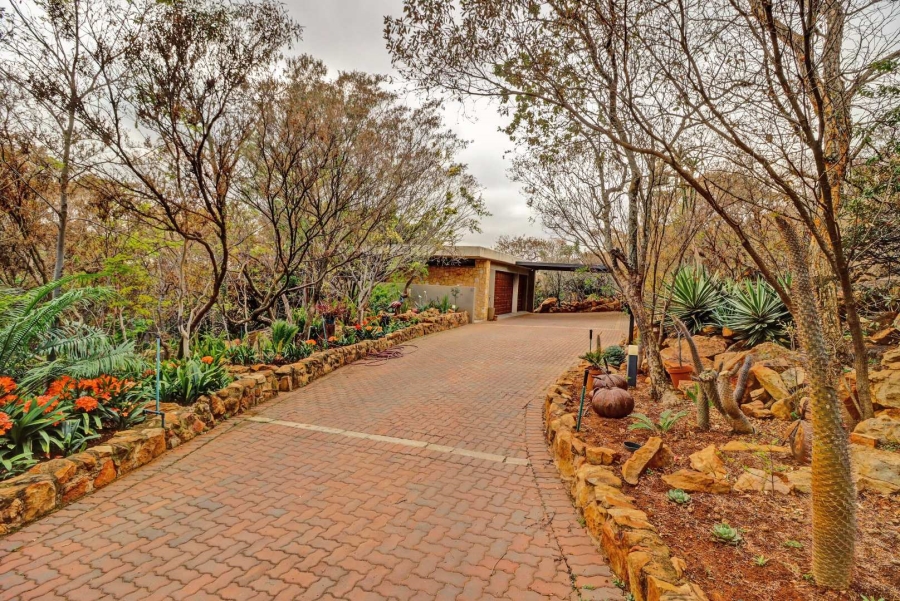 4 Bedroom Property for Sale in Wapadrand Gauteng