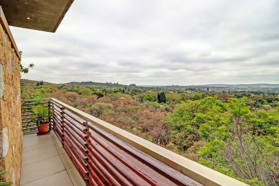 4 Bedroom Property for Sale in Wapadrand Gauteng