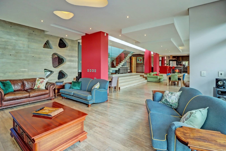 4 Bedroom Property for Sale in Wapadrand Gauteng