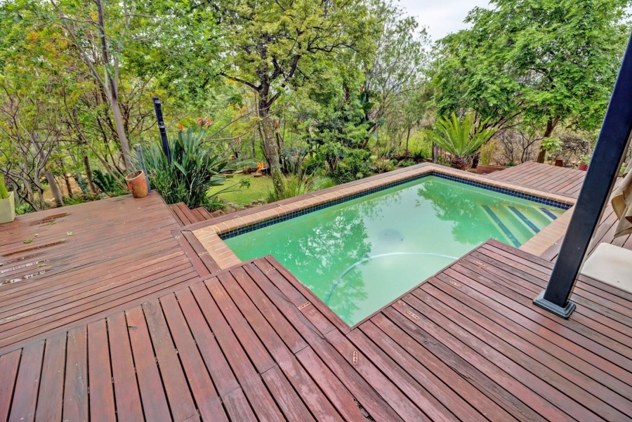 4 Bedroom Property for Sale in Wapadrand Gauteng