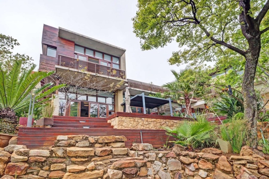 4 Bedroom Property for Sale in Wapadrand Gauteng
