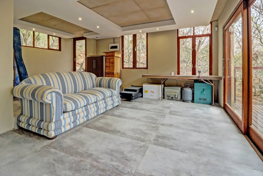 4 Bedroom Property for Sale in Wapadrand Gauteng