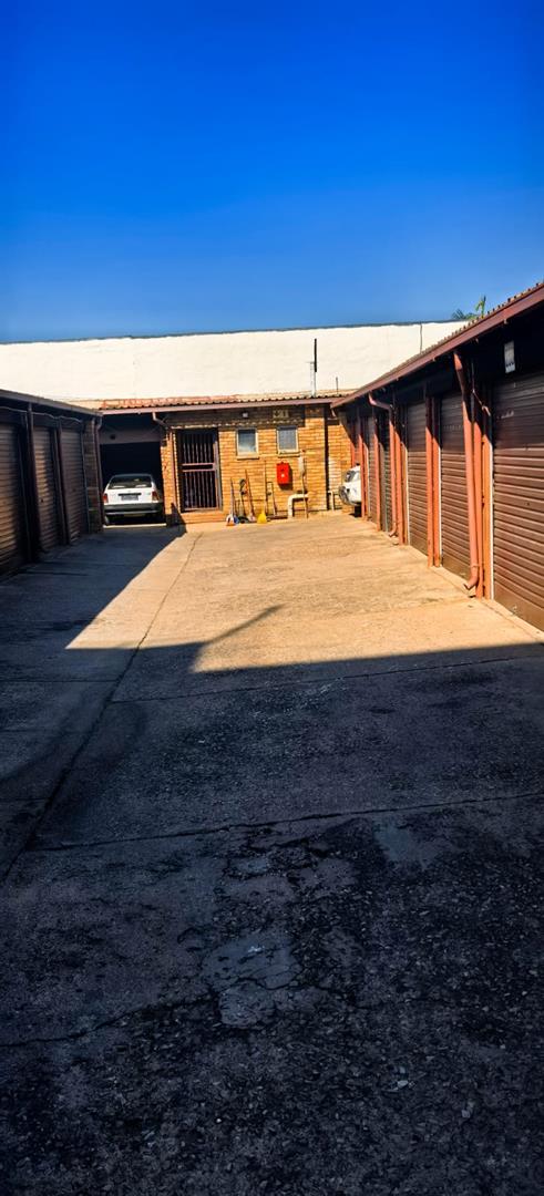 2 Bedroom Property for Sale in Pretoria North Gauteng