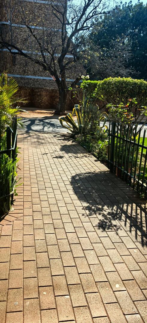 2 Bedroom Property for Sale in Pretoria North Gauteng