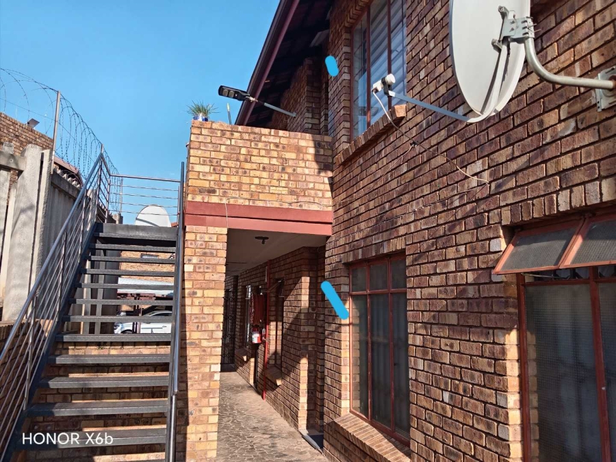 2 Bedroom Property for Sale in Danville Ext 5 Gauteng