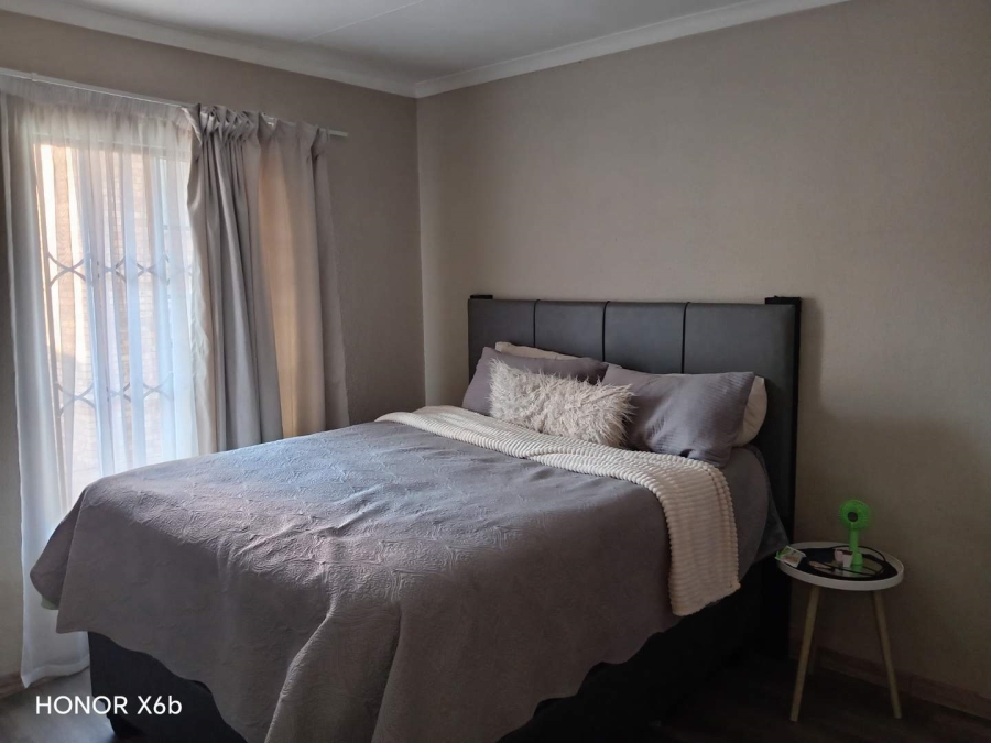 2 Bedroom Property for Sale in Danville Ext 5 Gauteng