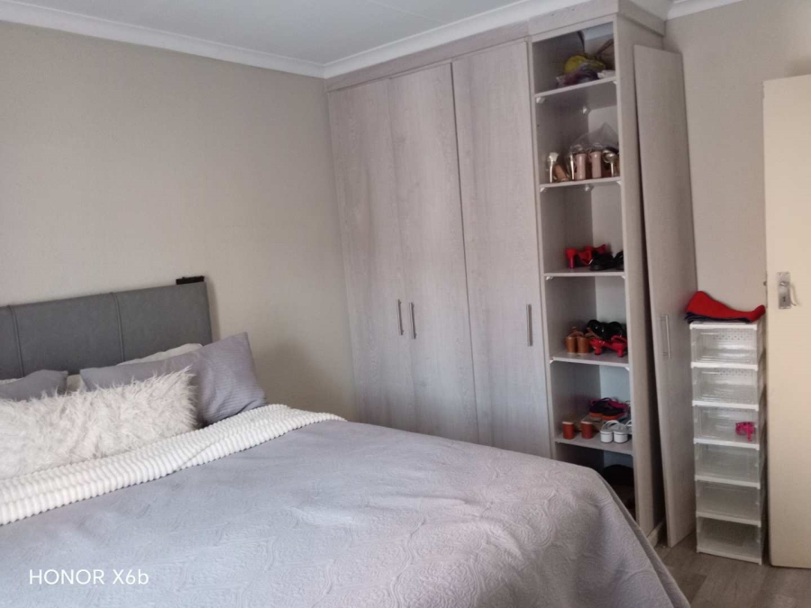 2 Bedroom Property for Sale in Danville Ext 5 Gauteng