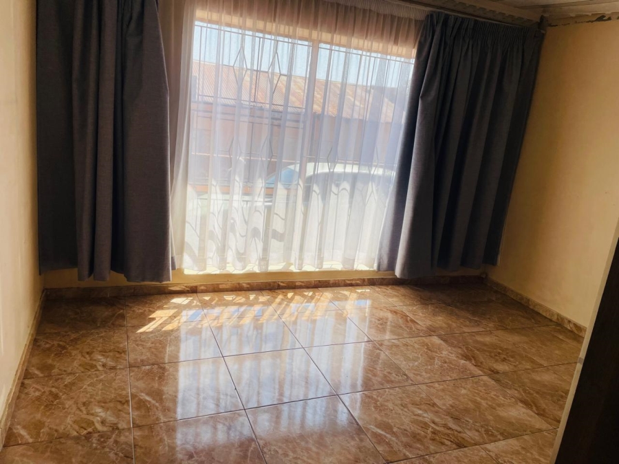 To Let 3 Bedroom Property for Rent in Soshanguve AA Gauteng