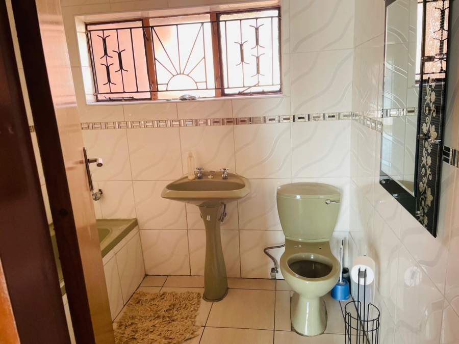 To Let 3 Bedroom Property for Rent in Soshanguve AA Gauteng