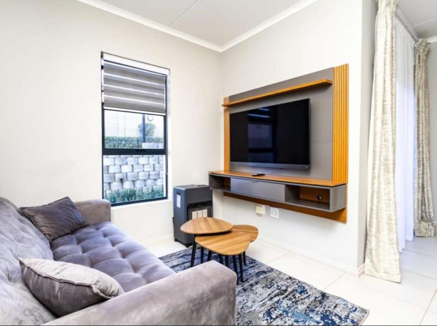 1 Bedroom Property for Sale in Midridge Park Gauteng
