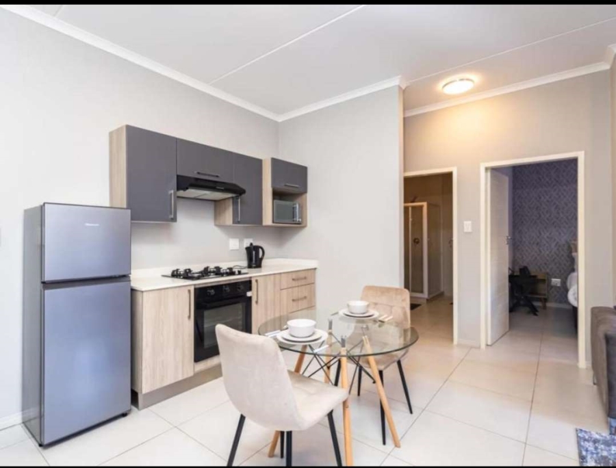1 Bedroom Property for Sale in Midridge Park Gauteng