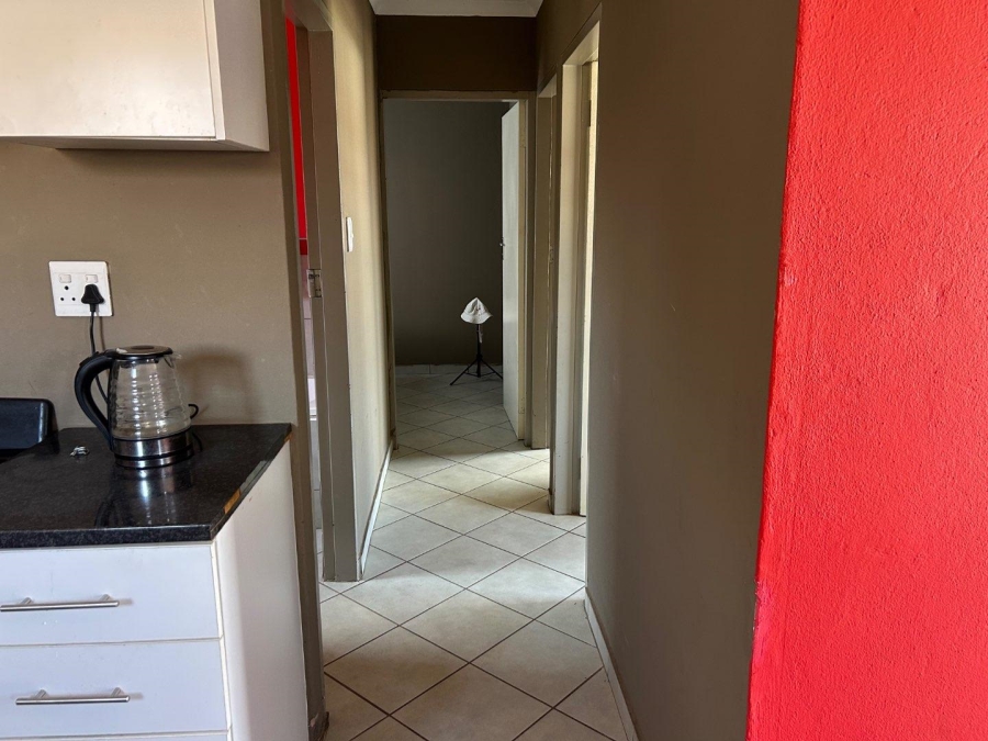 4 Bedroom Property for Sale in Lotus Gardens Gauteng