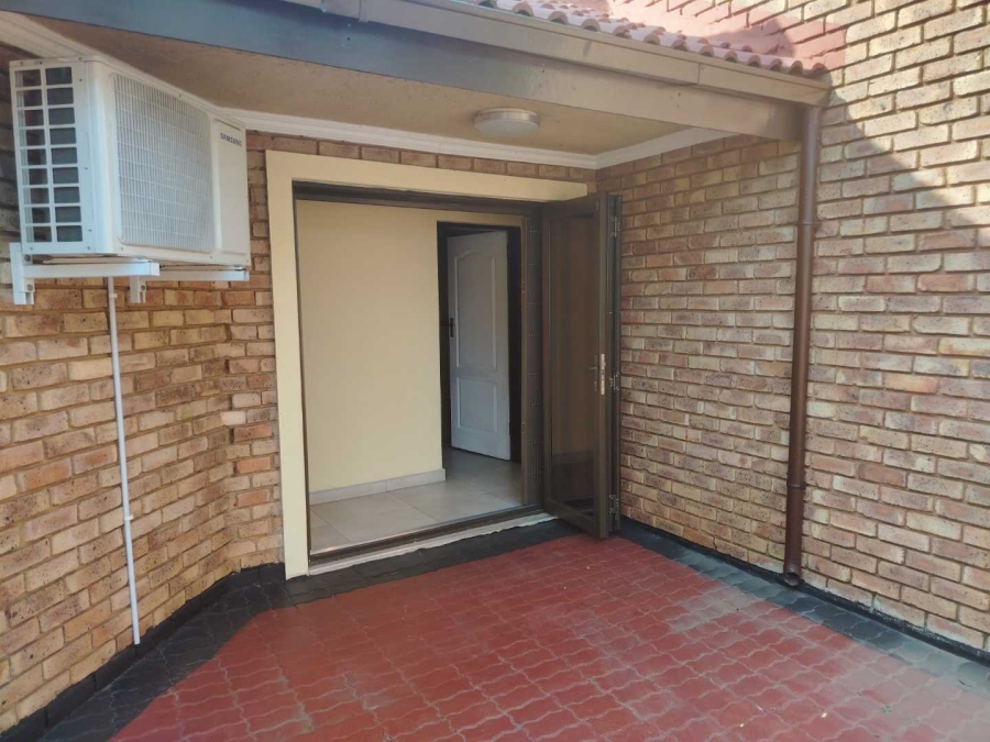 3 Bedroom Property for Sale in Atteridgeville Gauteng