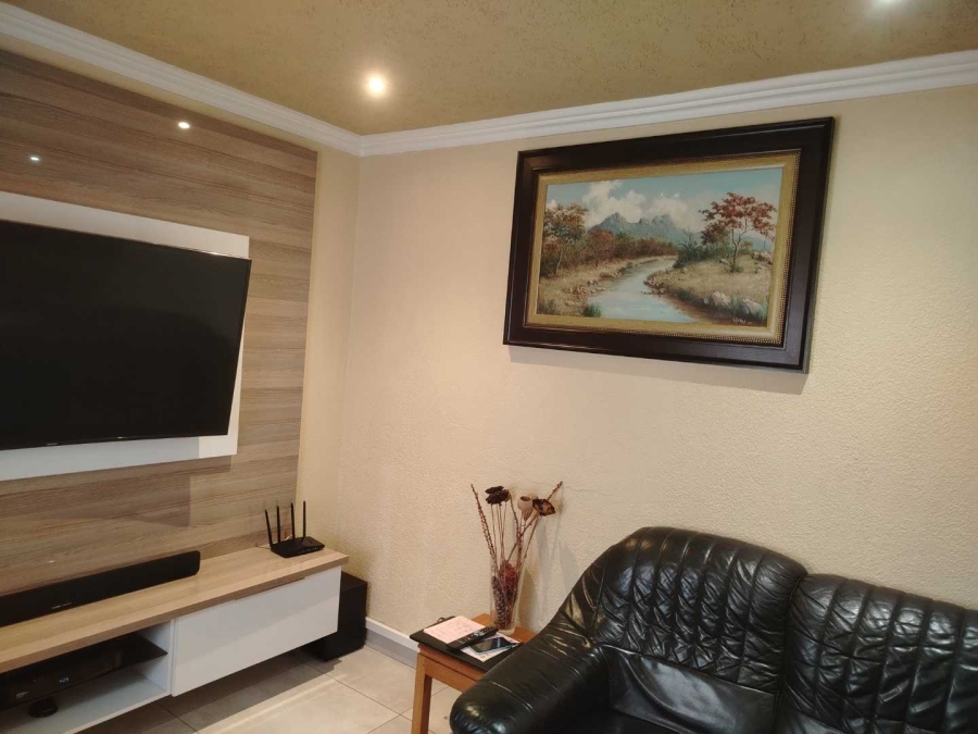 3 Bedroom Property for Sale in Atteridgeville Gauteng