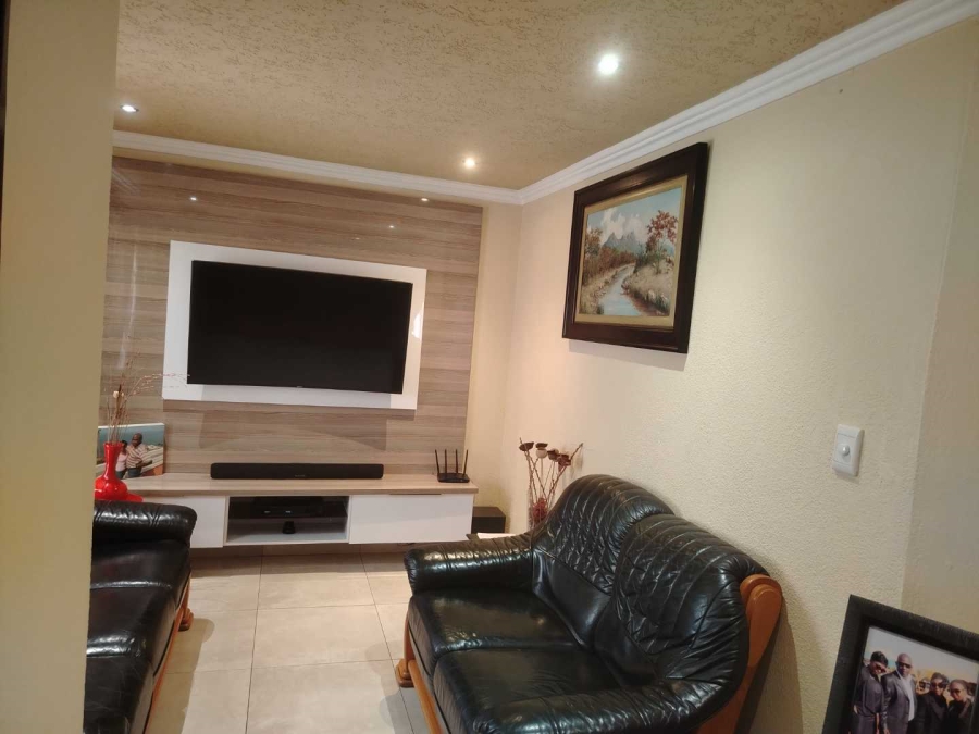 3 Bedroom Property for Sale in Atteridgeville Gauteng