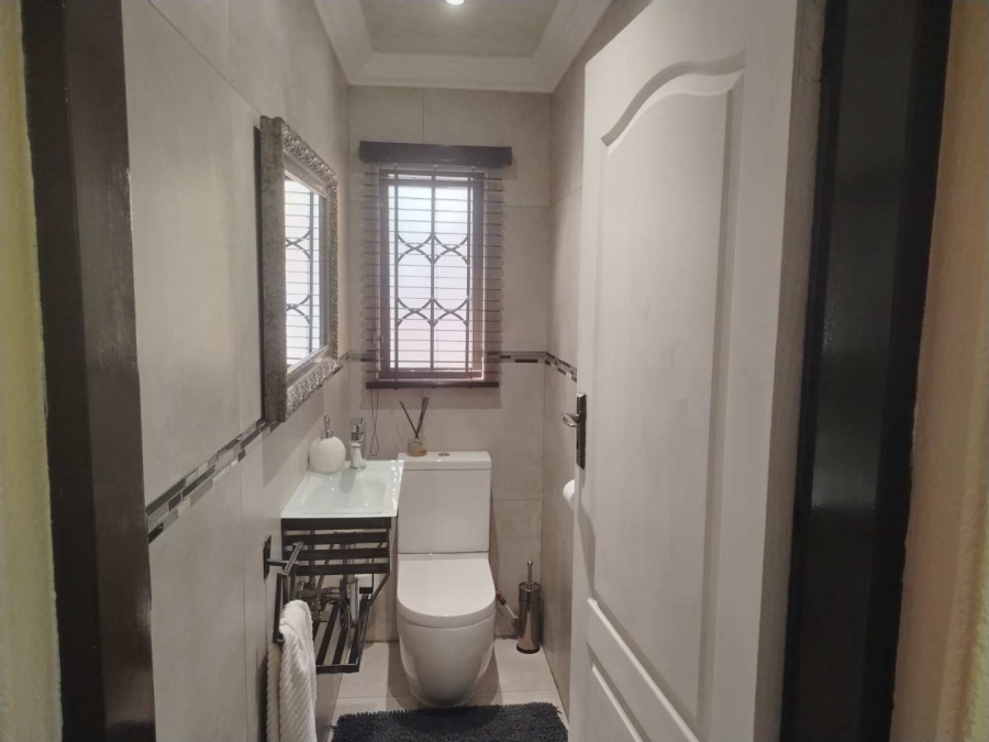 3 Bedroom Property for Sale in Atteridgeville Gauteng