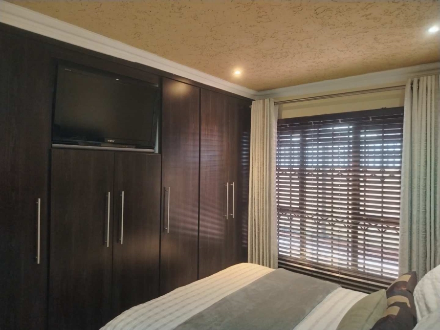 3 Bedroom Property for Sale in Atteridgeville Gauteng