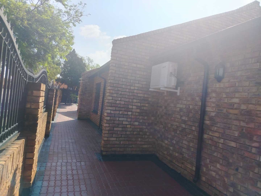 3 Bedroom Property for Sale in Atteridgeville Gauteng