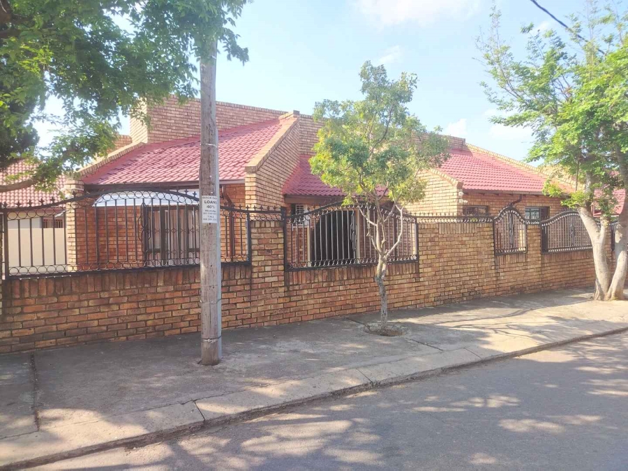 3 Bedroom Property for Sale in Atteridgeville Gauteng