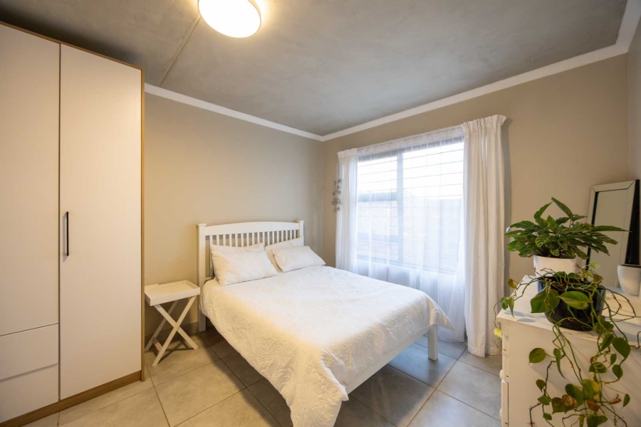 To Let 2 Bedroom Property for Rent in Olympus AH Gauteng