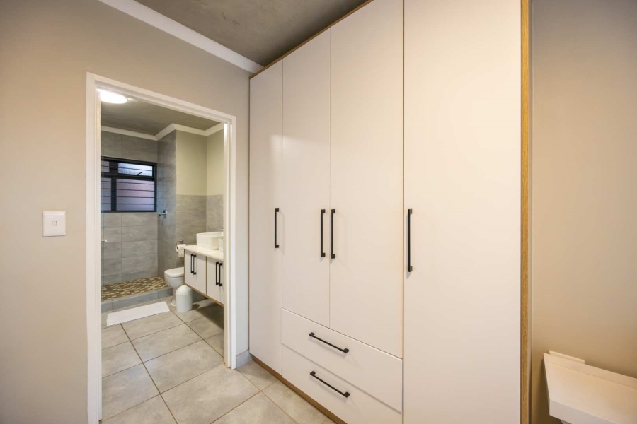 To Let 2 Bedroom Property for Rent in Olympus AH Gauteng