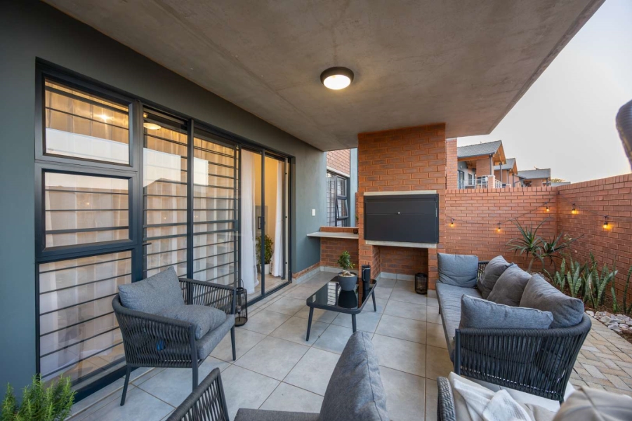 To Let 2 Bedroom Property for Rent in Olympus AH Gauteng