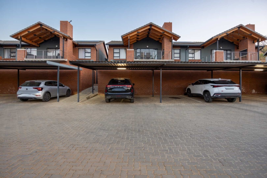 To Let 2 Bedroom Property for Rent in Olympus AH Gauteng