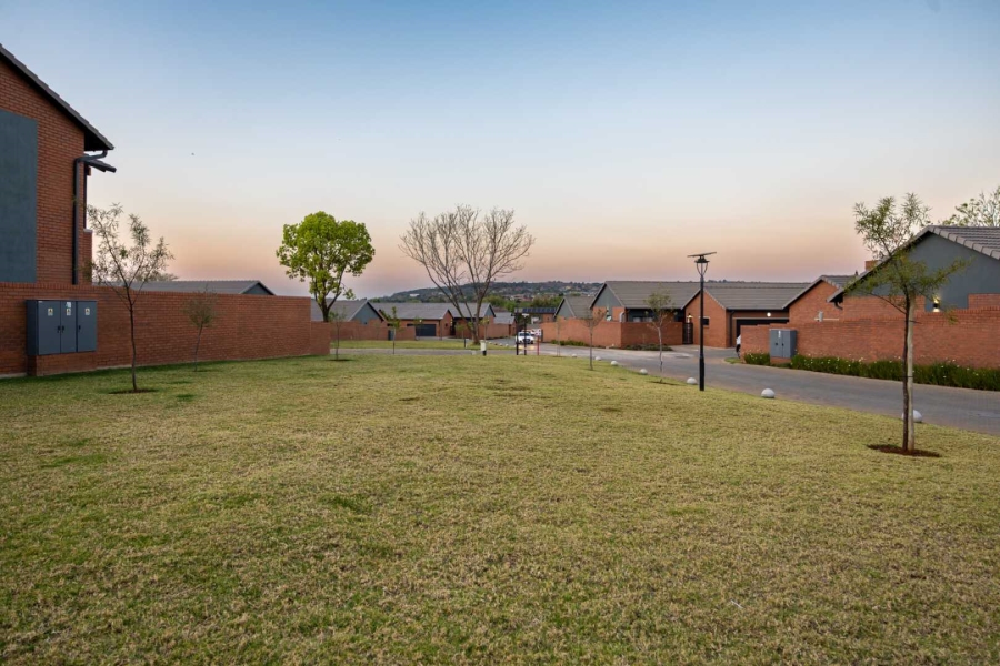 To Let 2 Bedroom Property for Rent in Olympus AH Gauteng