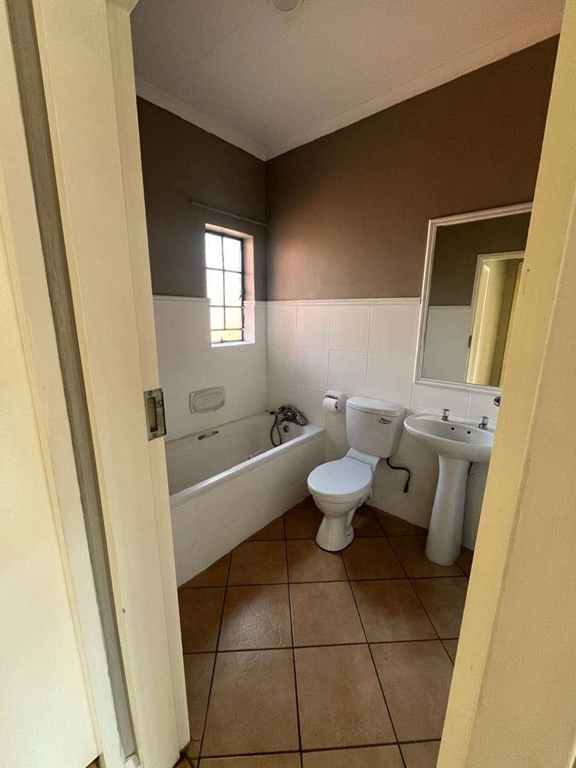 2 Bedroom Property for Sale in Equestria Gauteng